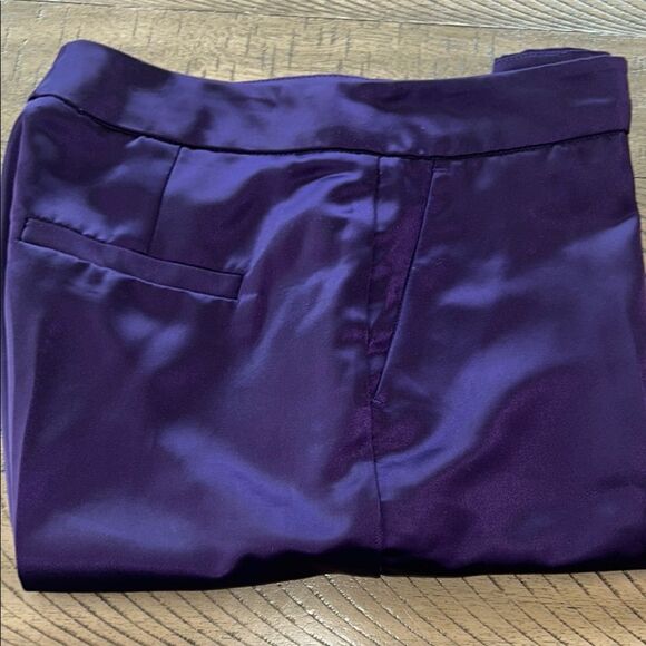 Jason Wu Polished Purple Satin Pants with Chic Split Wide Leg hem. - Picture 4 of 17
